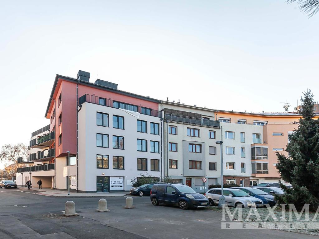 Prodej bytu 4+kk 114 m2, Praha – náhled fotky 27