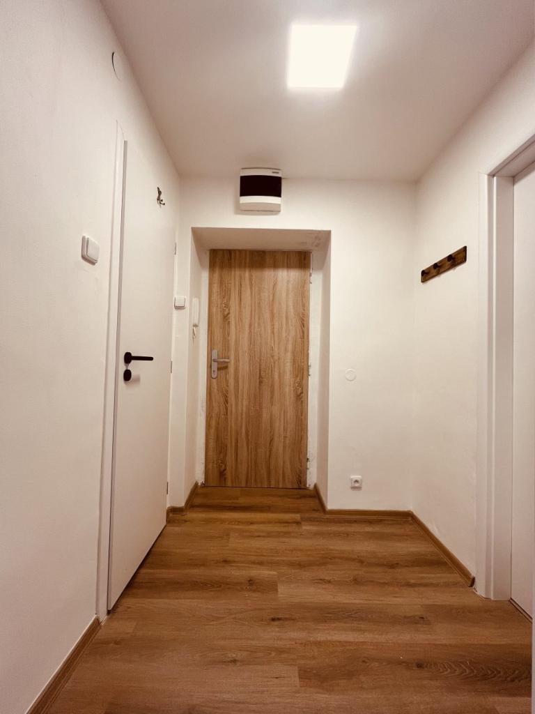 Pronájem bytu 1+1 28 m2, Ostrava – náhled fotky 9