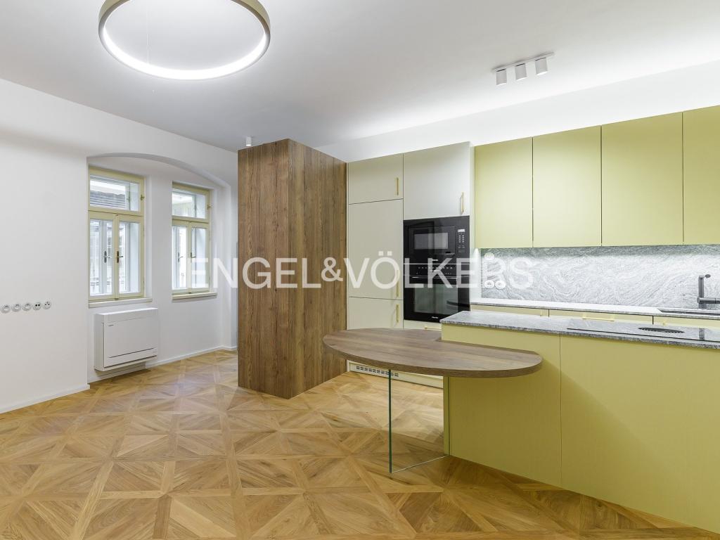 Pronájem bytu 2+kk 44 m2