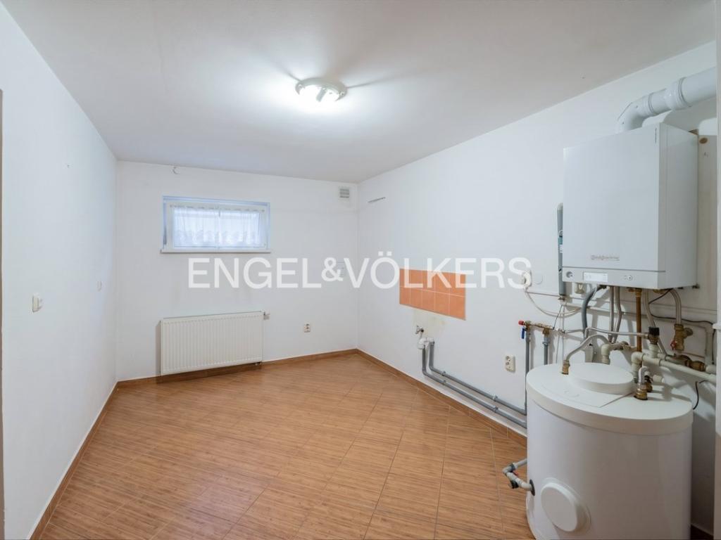 Pronájem domu 150 m2, Praha – náhled fotky 15