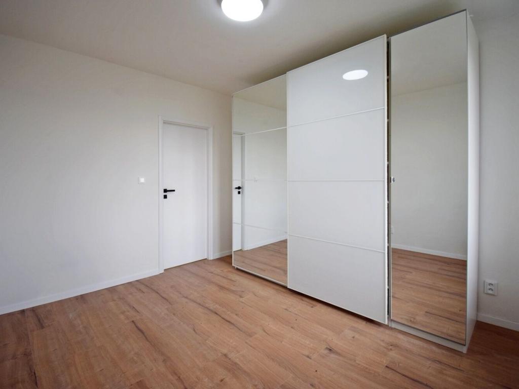 2+1 Apartment in Mníšek pod Brdy - View 3