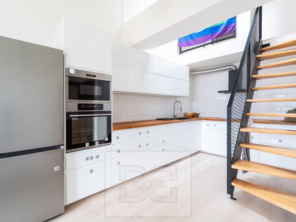 Pronájem bytu 3+kk 72 m2