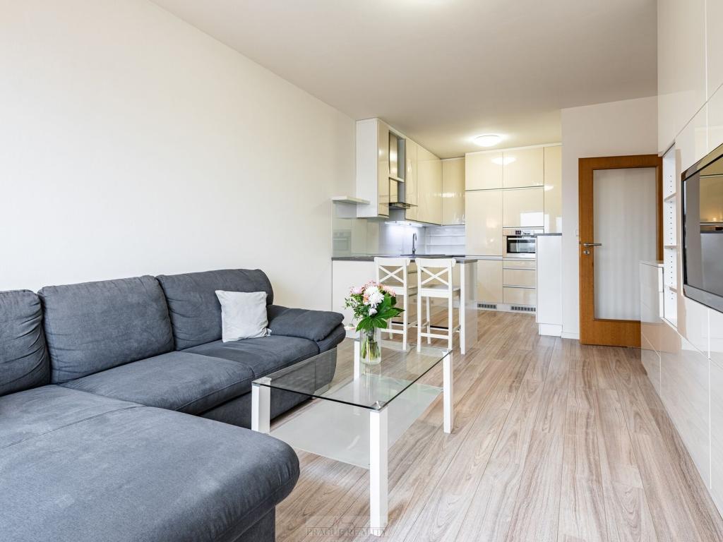 Pronájem bytu 2+kk 54 m2