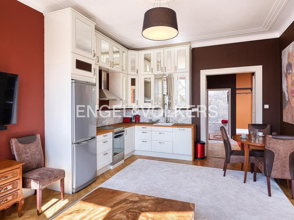 Pronájem bytu 2+kk 60 m2