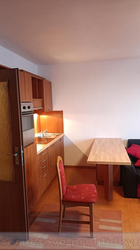Pronájem bytu 2+kk 60 m2