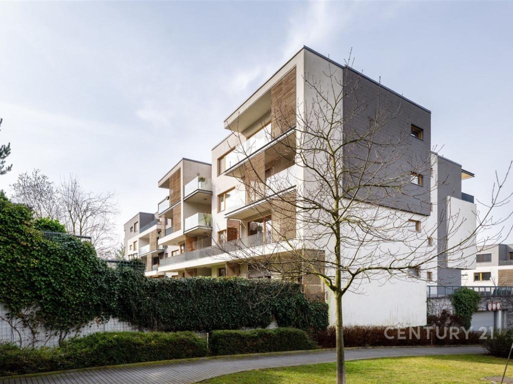 Pronájem bytu 2+kk 61 m2