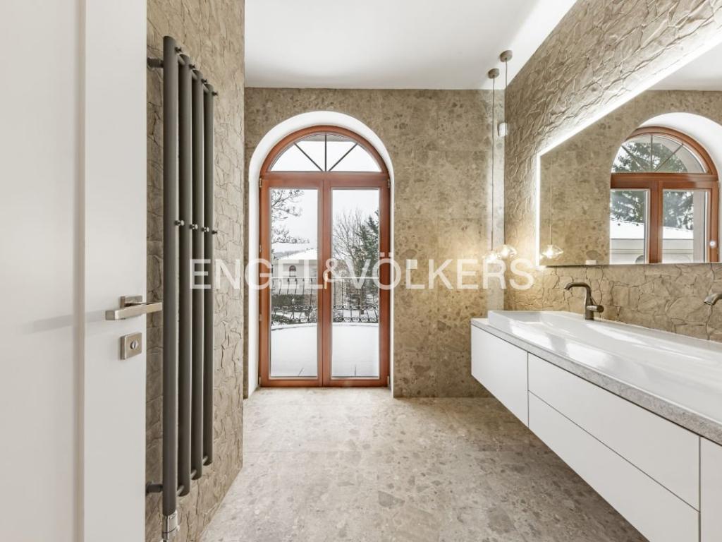 Pronájem domu 243 m2, Praha – náhled fotky 7