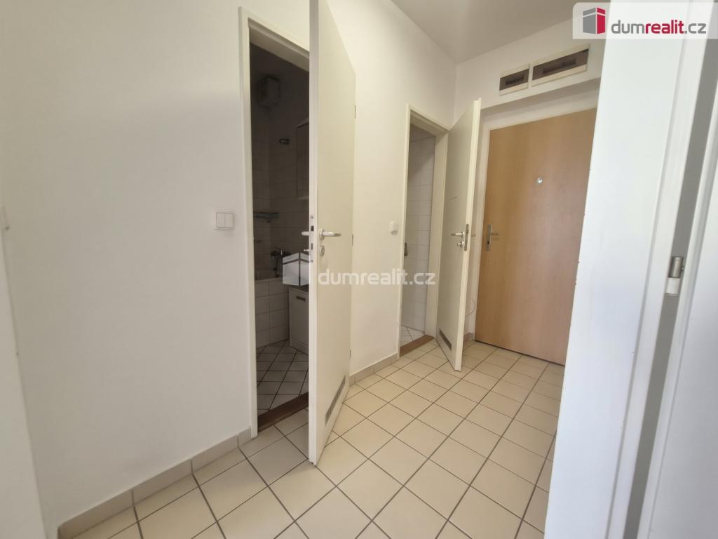 Pronájem bytu 2+kk 40 m2