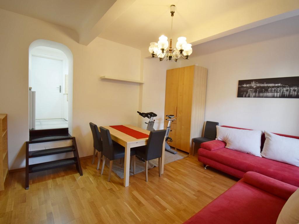 Pronájem bytu 2+kk 40 m2