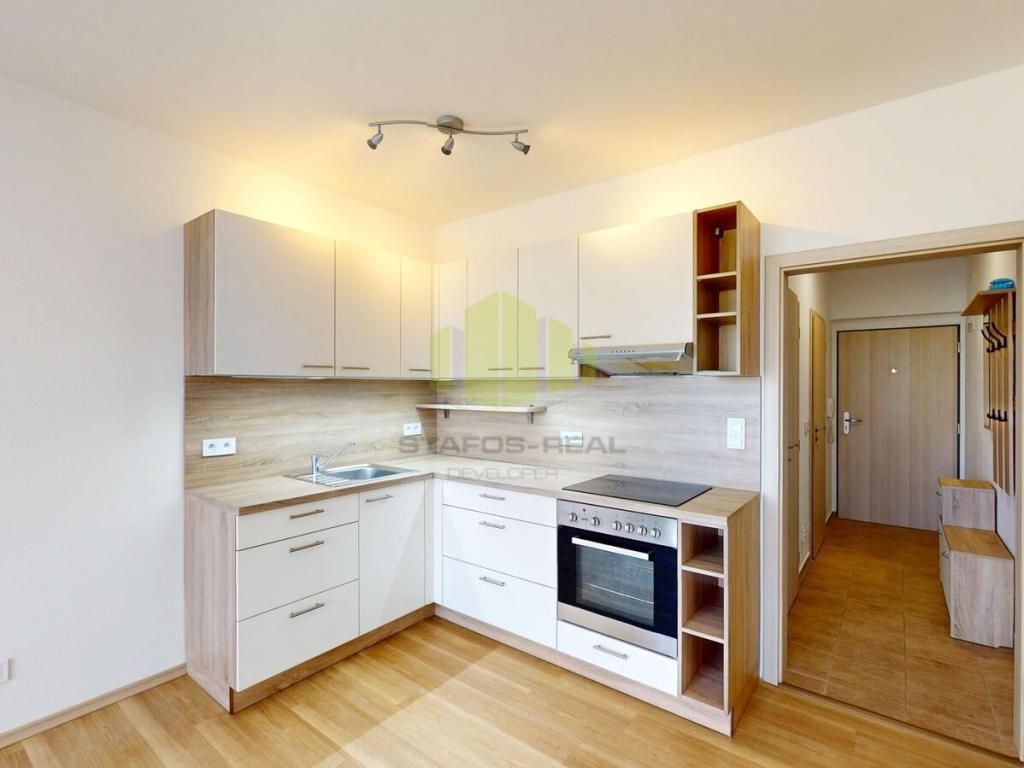 Pronájem bytu 1+kk 28 m2