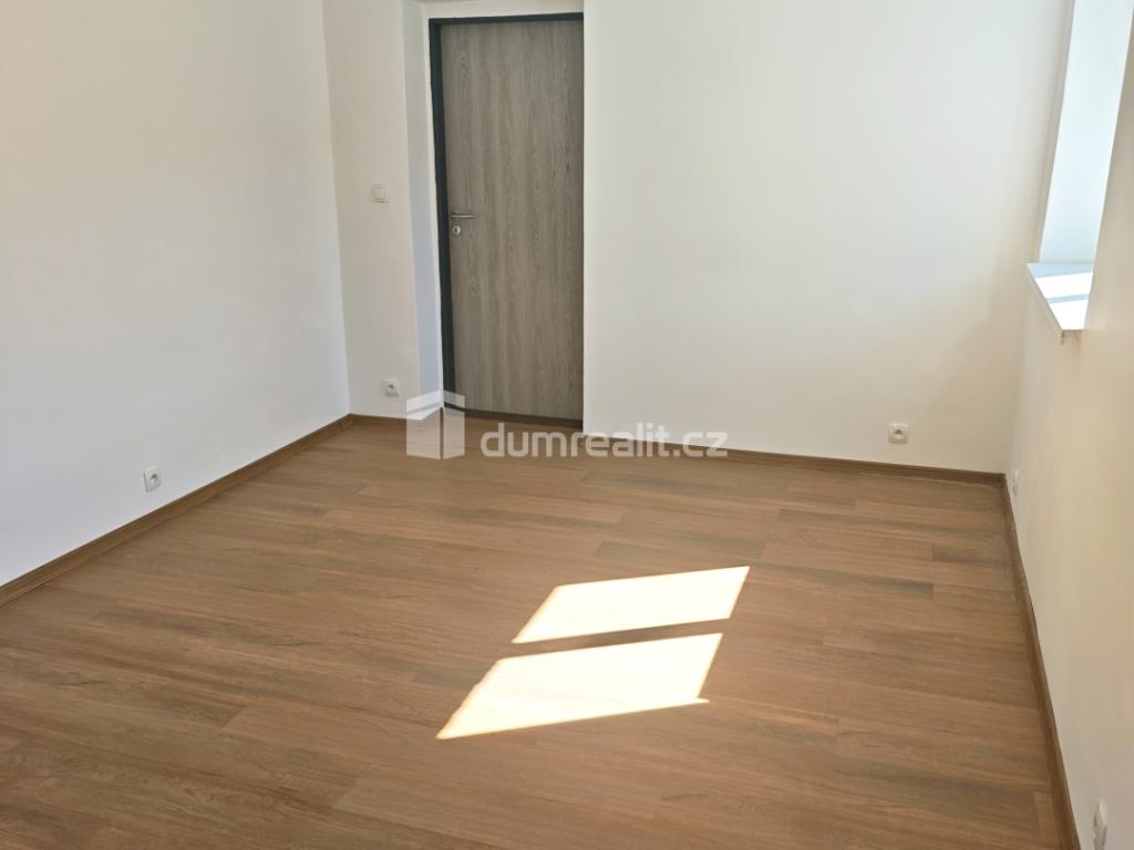 Pronájem bytu 2+1 65 m2