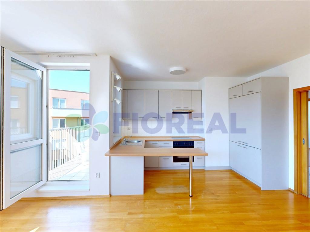Pronájem bytu 3+kk 84 m2