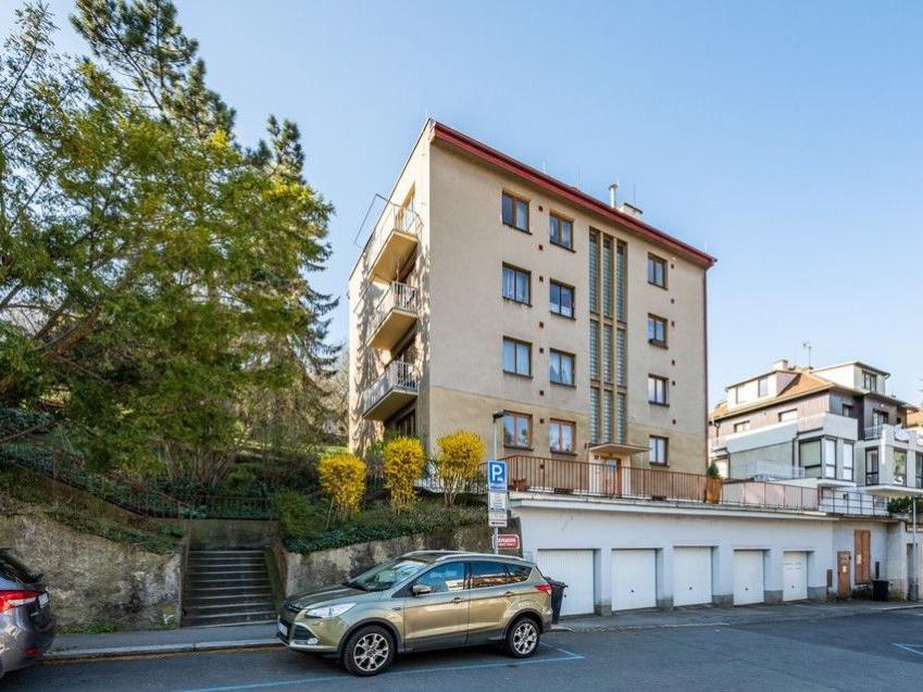 Pronájem bytu 1+1 40 m2