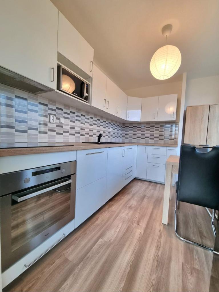 Pronájem bytu 2+1 55 m2