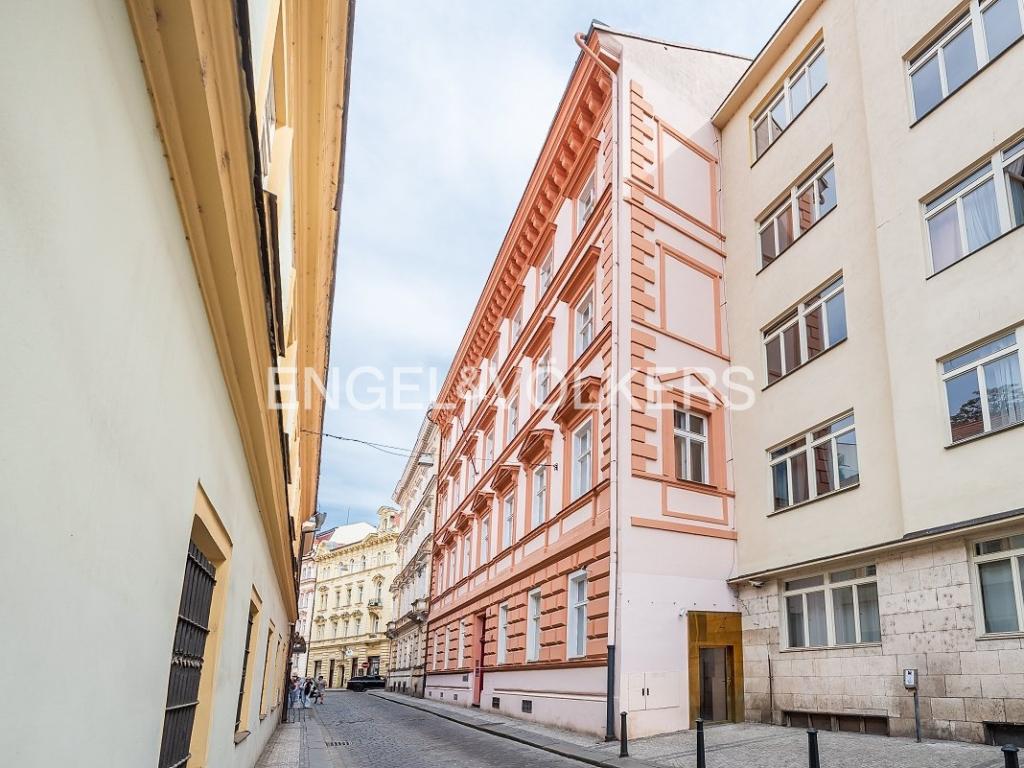Pronájem bytu 3+kk 90 m2, Praha – náhled fotky 9