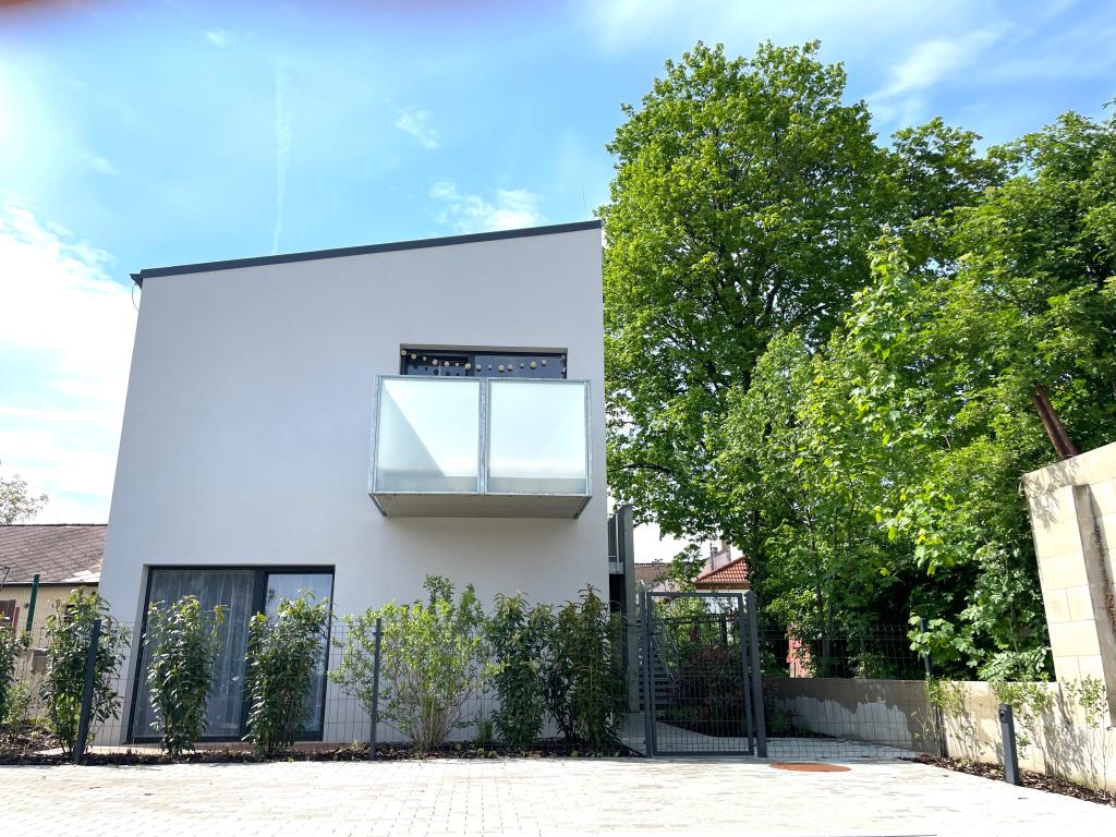Pronájem bytu 2+kk 56 m2, Praha – náhled fotky 13