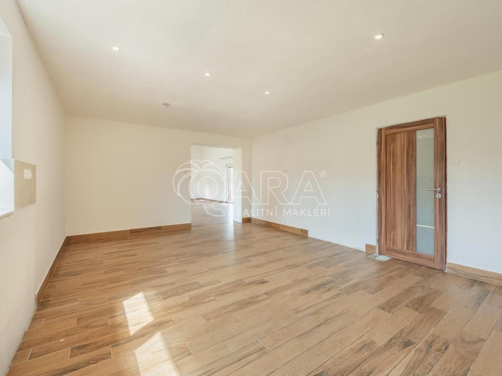 Prodej domu 362 m2, Zvánovice – náhled fotky 12