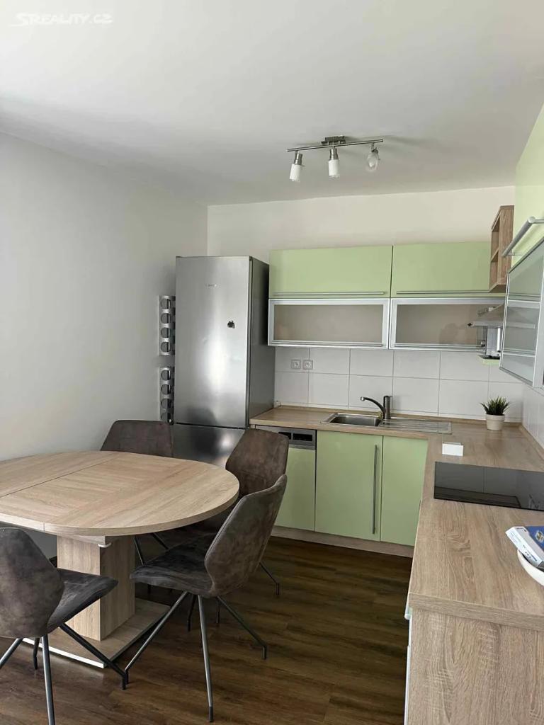 Pronájem bytu 3+kk 70 m2