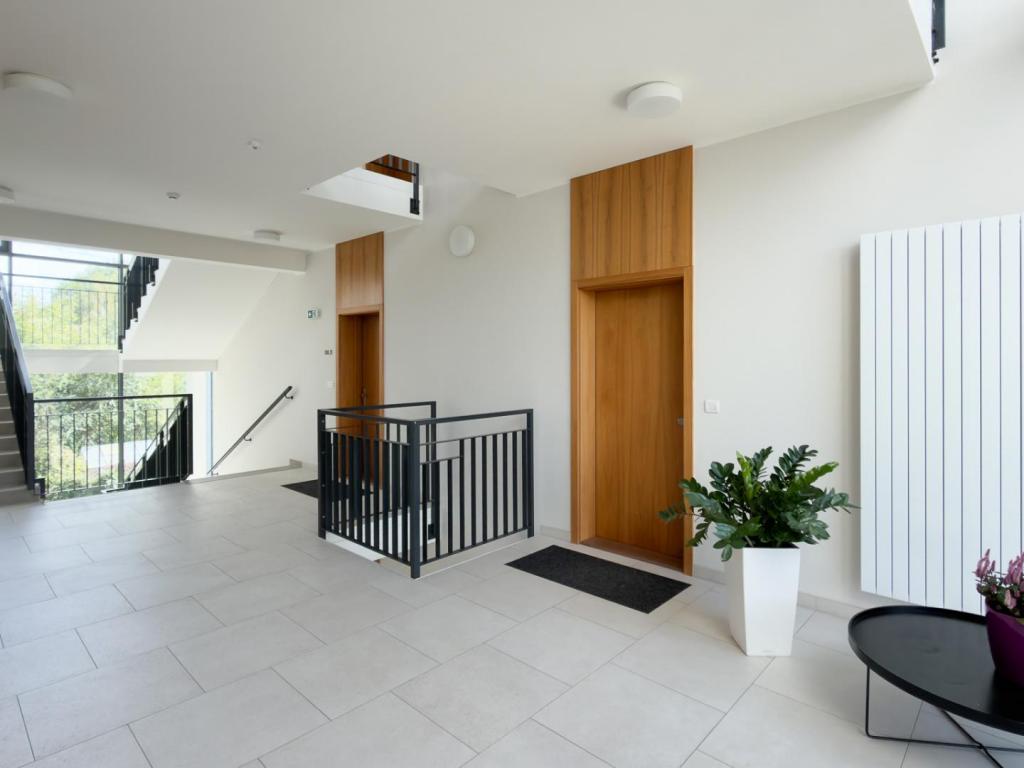 Pronájem bytu 3+kk 109 m2, Praha – náhled fotky 39