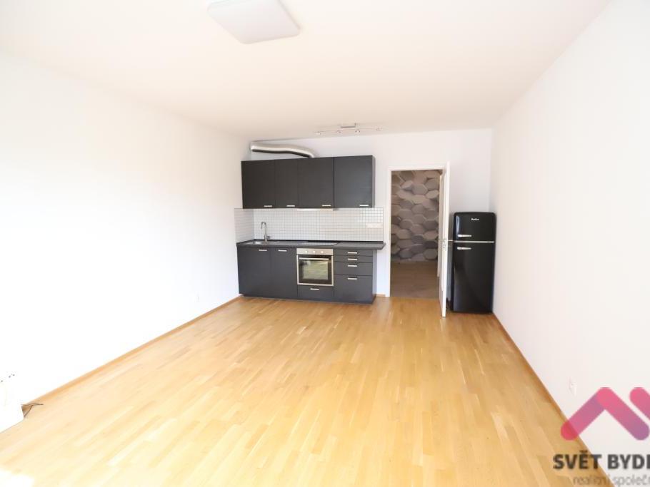 Pronájem bytu 1+kk 40 m2
