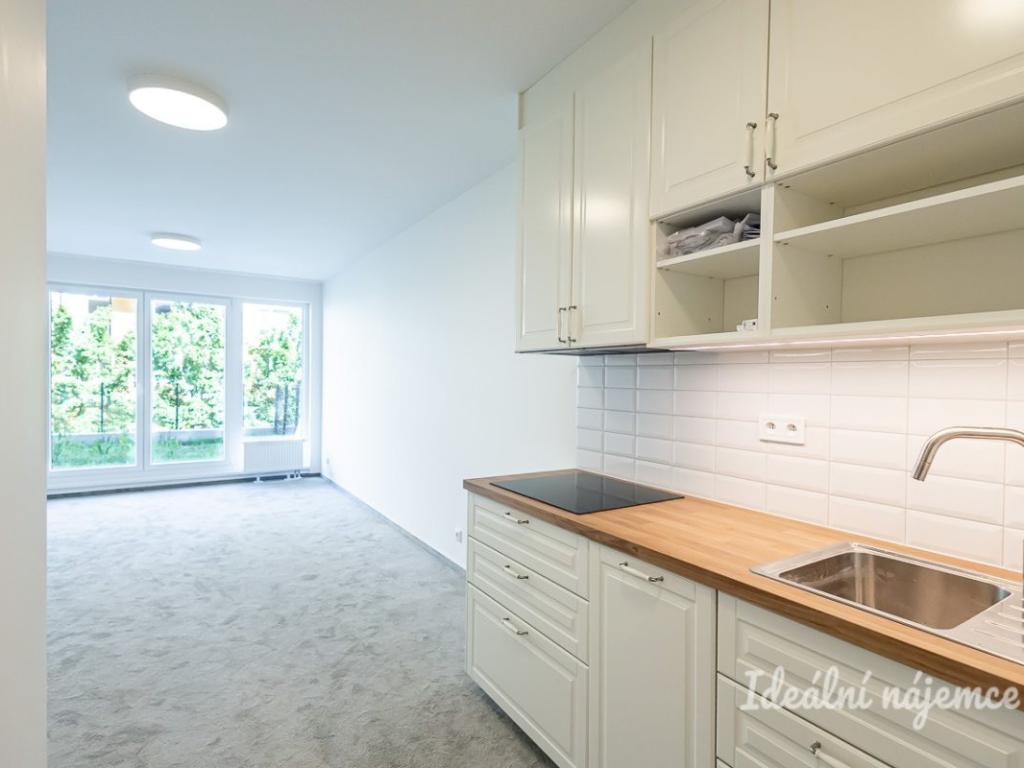 Pronájem bytu 2+kk 52 m2