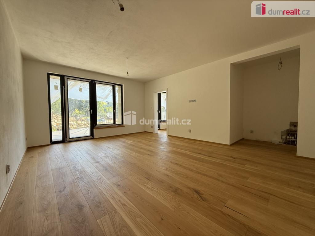 Pronájem bytu 2+1 57 m2