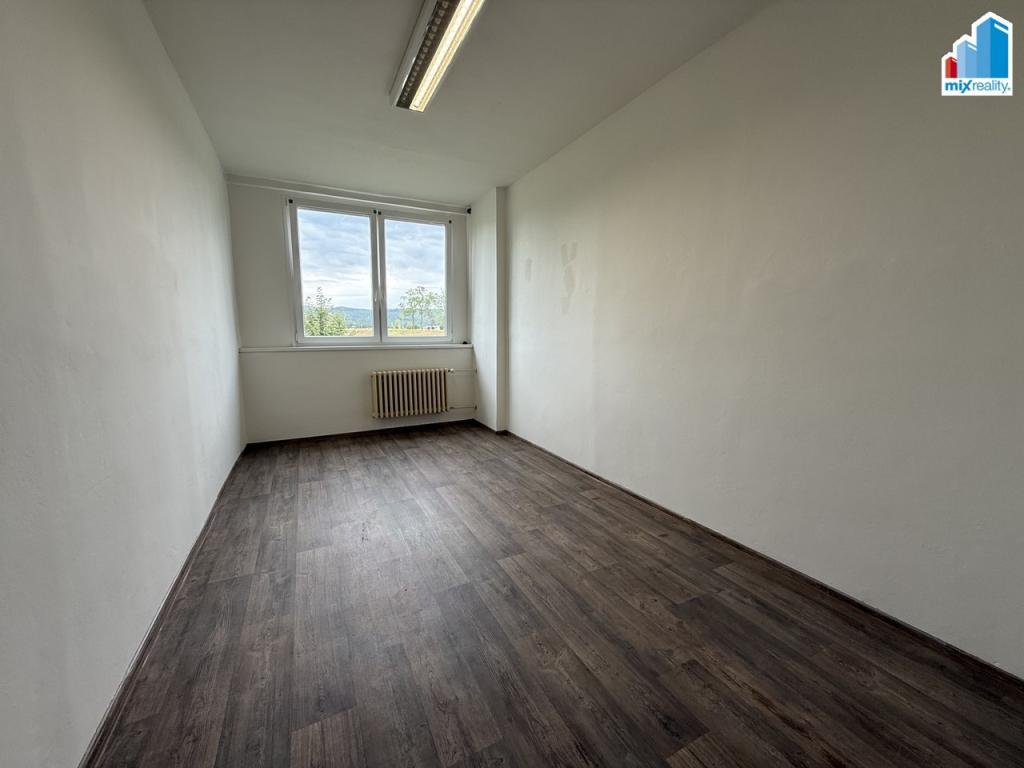 Pronájem bytu 2+1 50 m2, Strašice – náhled fotky 12