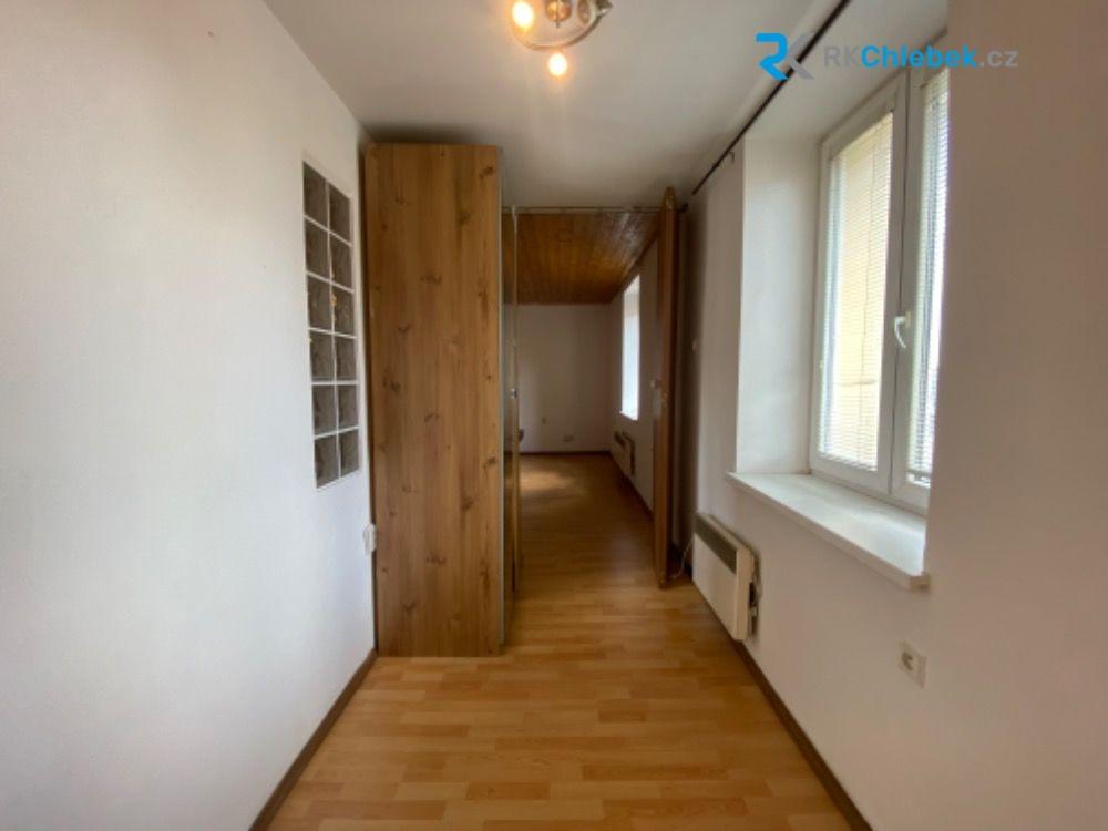 Pronájem bytu 1+1 35 m2