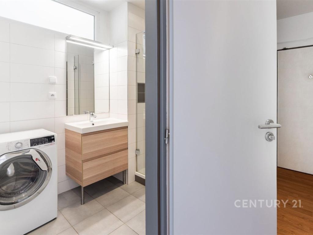 Pronájem bytu 2+kk 56 m2, Praha – náhled fotky 13