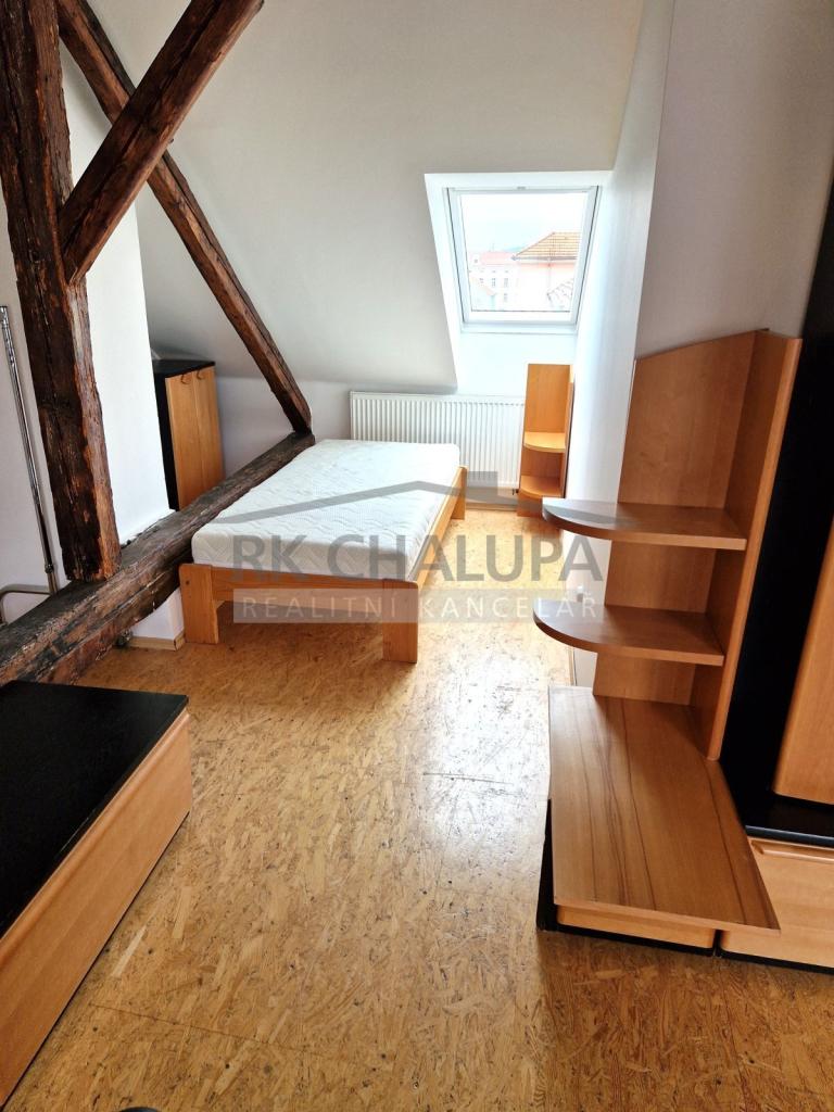 Pronájem bytu 2+1 75 m2