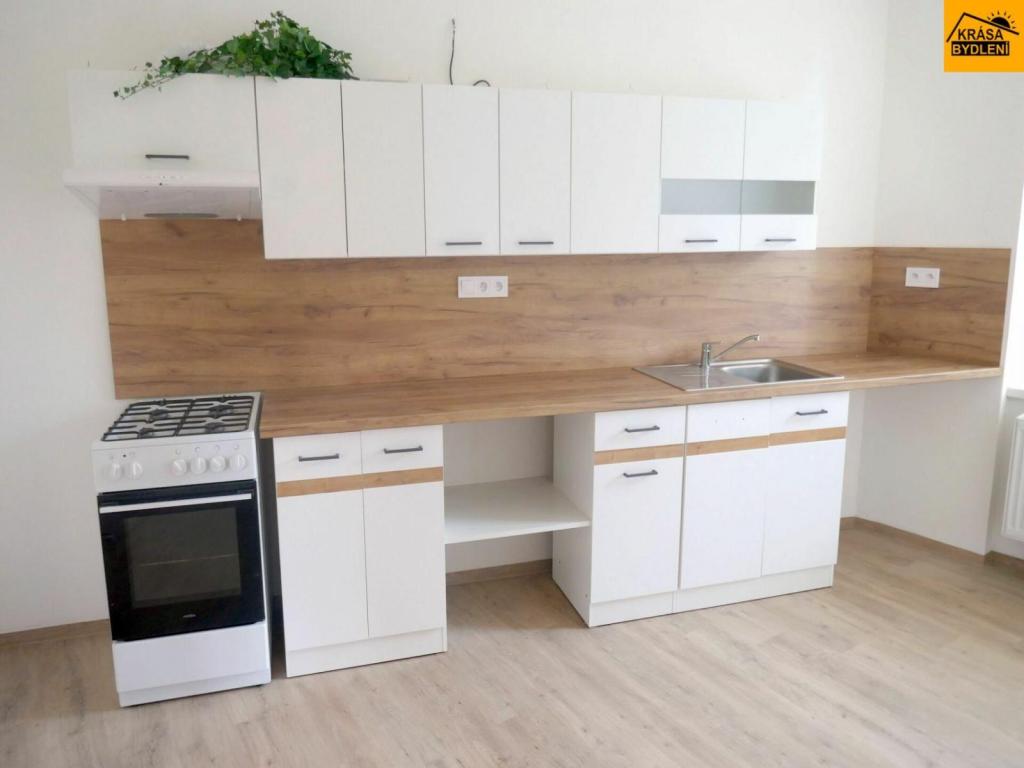Pronajem bytu 2+1 72 m2