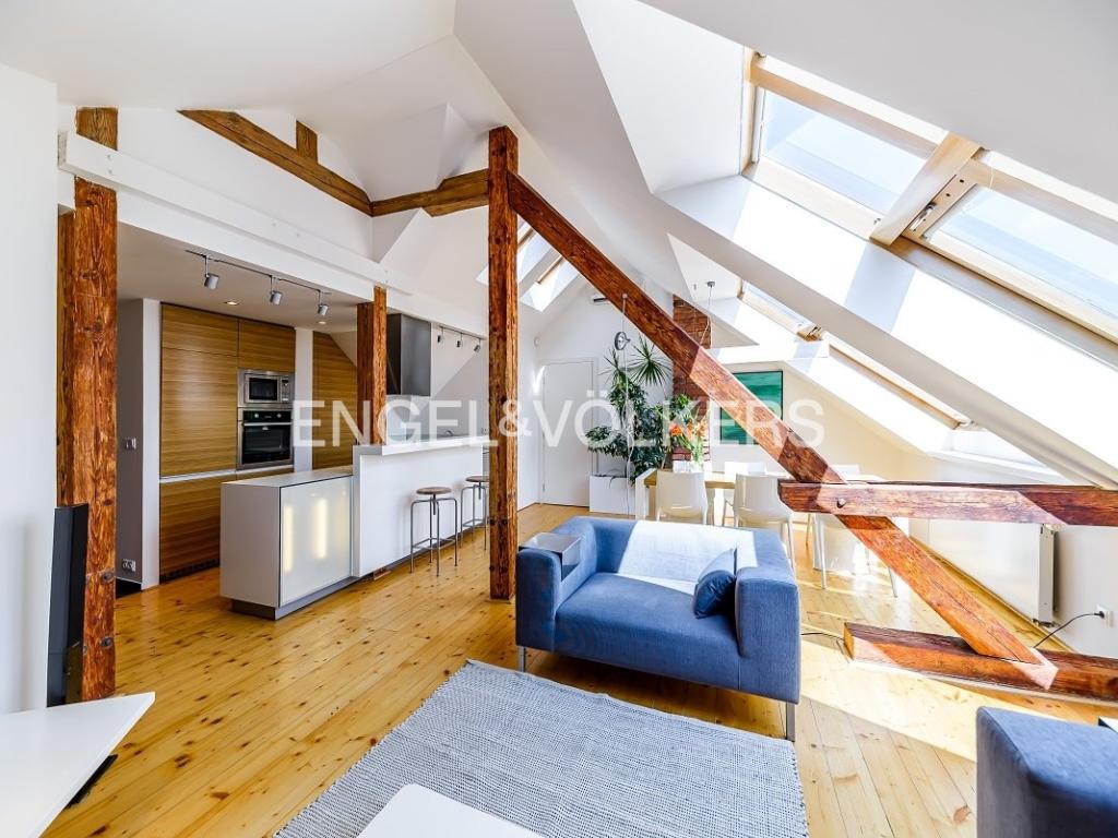 Pronájem bytu 2+kk 90 m2