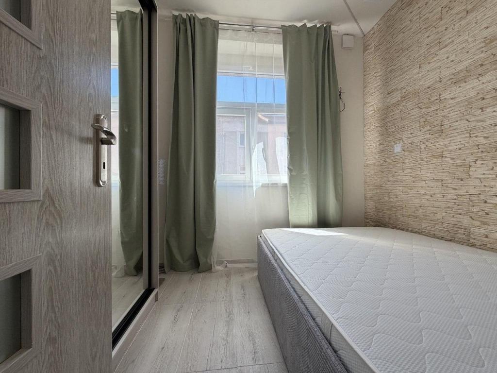 Pronájem bytu 3+1 80 m2, Praha – náhled fotky 7