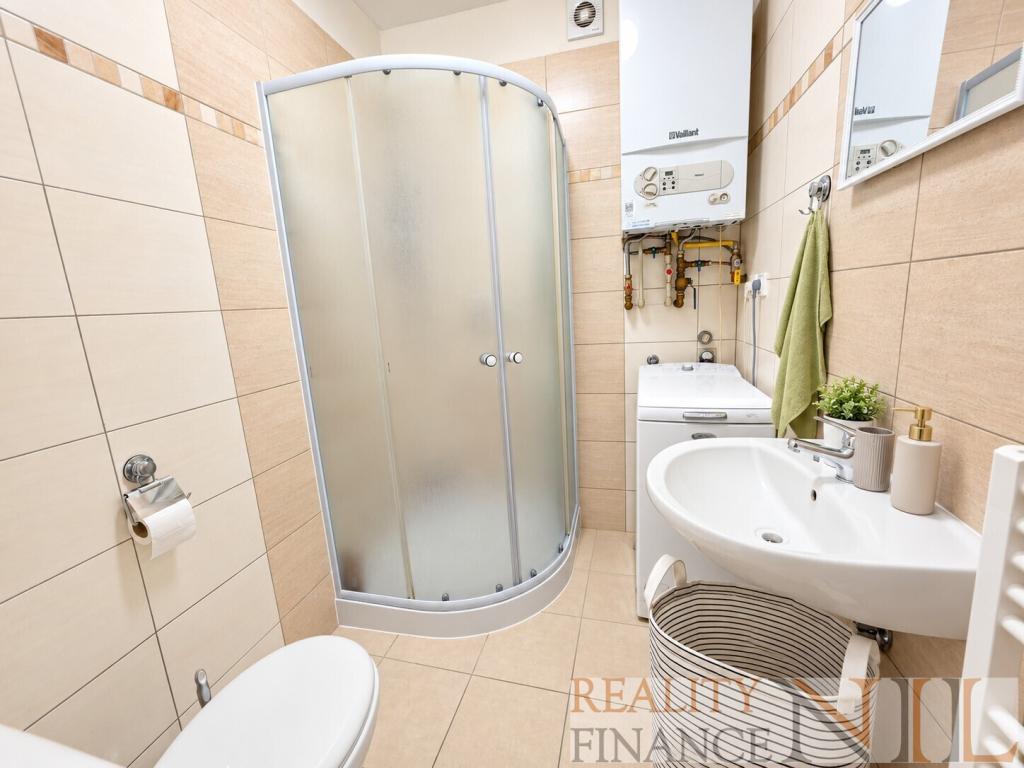 Pronájem bytu 1+kk 35 m2