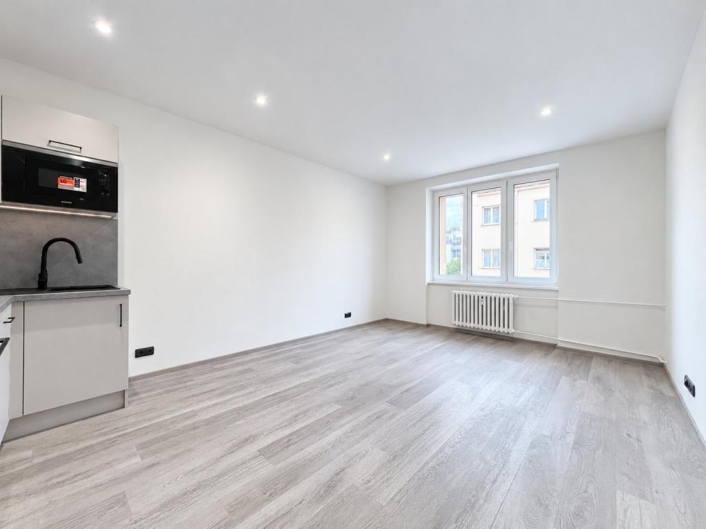 Pronájem bytu 2+kk 50 m2