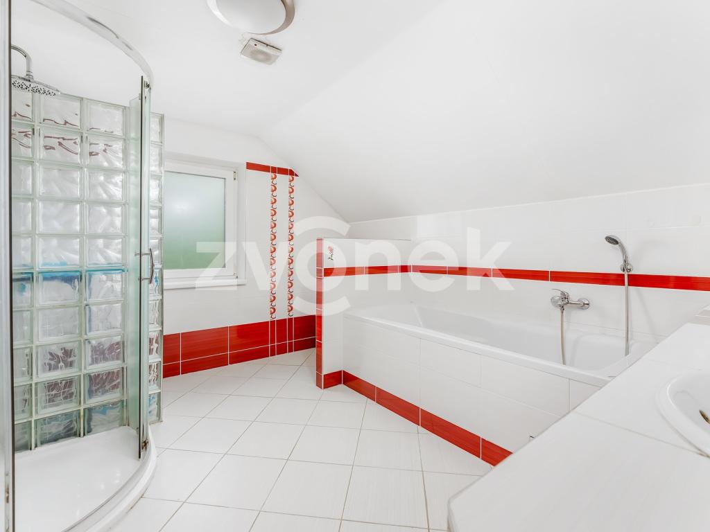 Prodej domu 186 m2, Zlín – náhled fotky 26