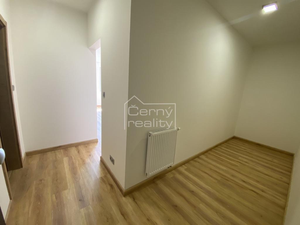 Pronájem bytu 2+kk 60 m2