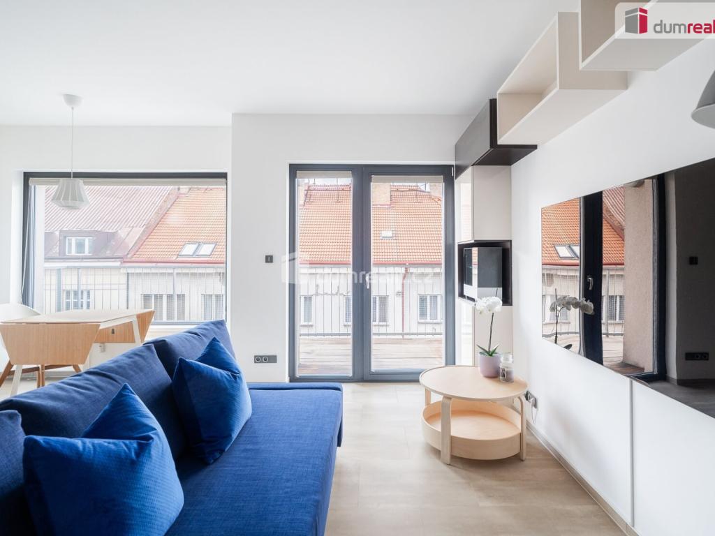 Pronájem bytu 3+kk 74 m2