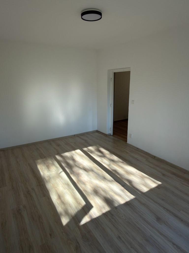Pronájem bytu 2+1 60 m2