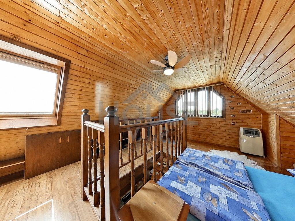 Prodej domu 50 m2, Kněževes – náhled fotky 8