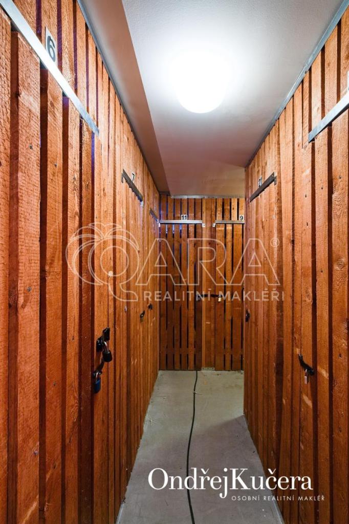 Prodej bytu 3+kk 75 m2, Praha – náhled fotky 28