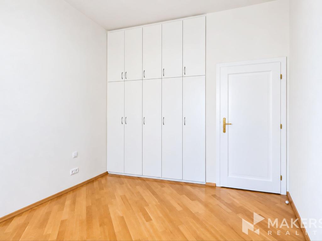 Pronájem bytu 4+kk 100 m2
