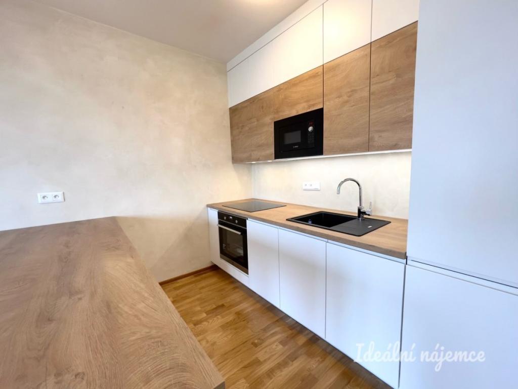 Pronájem bytu 2+kk 57 m2