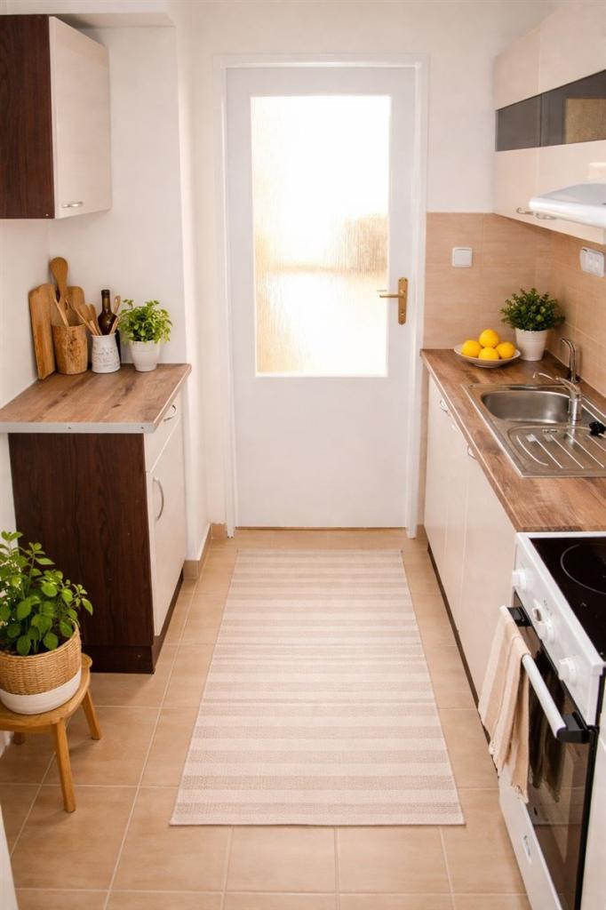 Pronájem bytu 1+1 30 m2