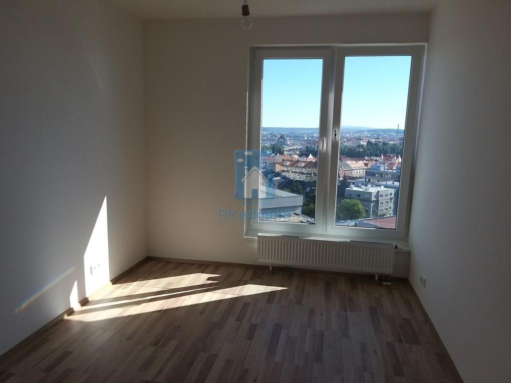 Pronájem bytu 2+kk 71 m2