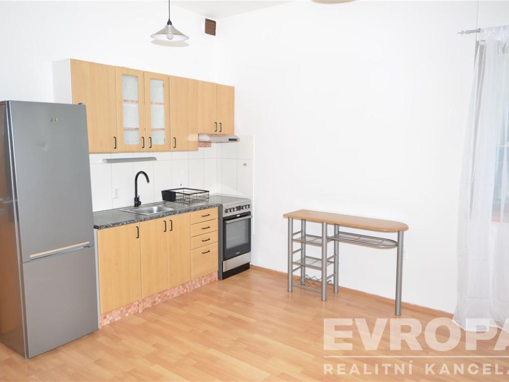 Pronájem bytu 2+kk 160 m2