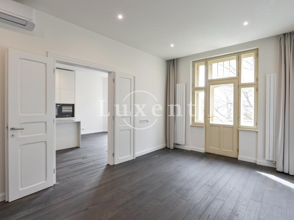 Pronájem bytu 4+kk 137 m2, Praha – náhled fotky 4