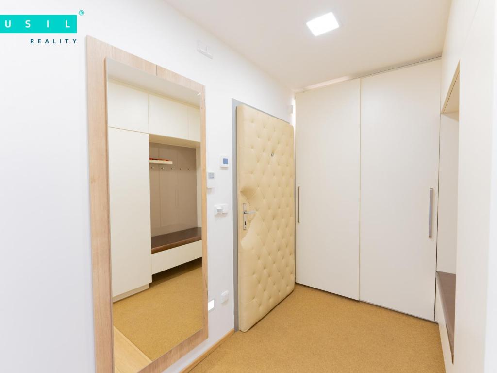 Pronájem bytu 4+kk 151 m2, Olomouc – náhled fotky 15