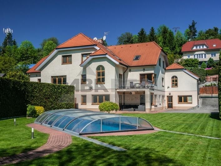 Pronájem domu 410 m2