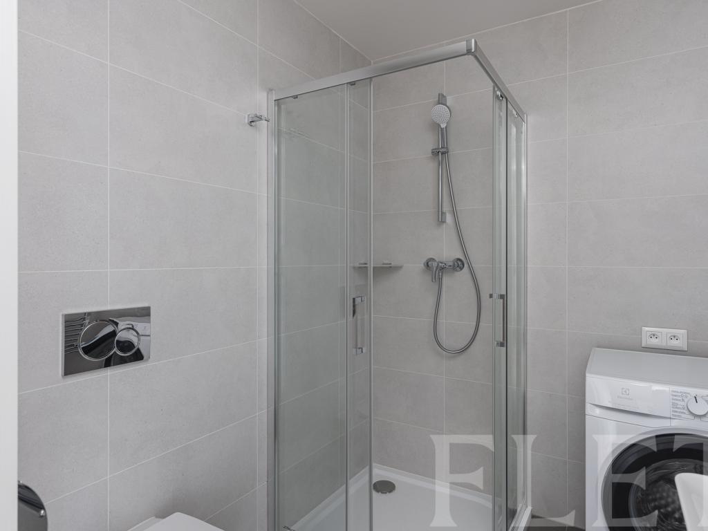 Pronájem bytu 2+kk 47 m2, Praha – náhled fotky 8